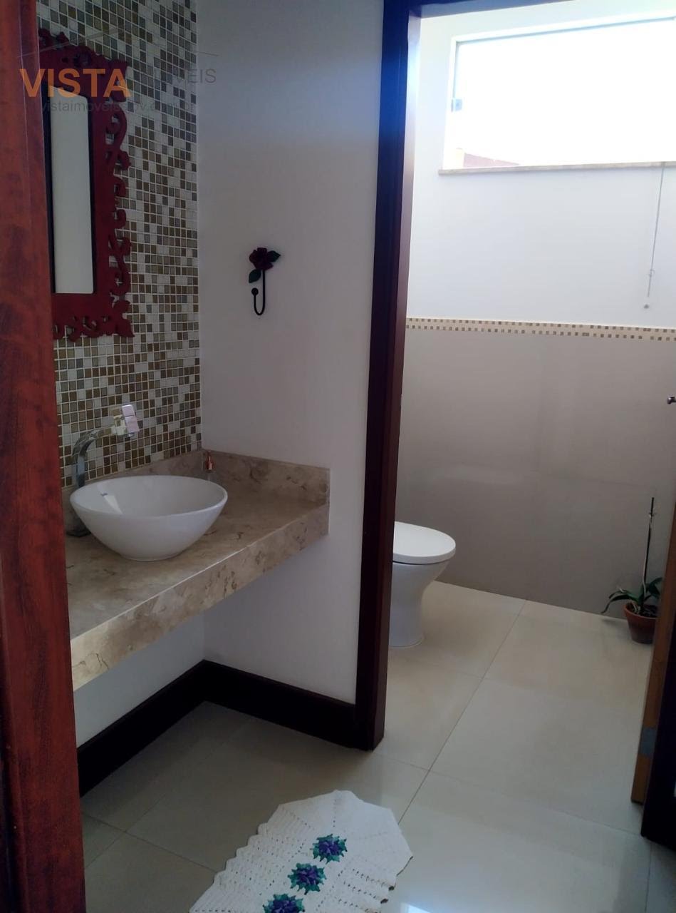 Casa à venda com 3 quartos, 1 suíte e 149m² no Jardim Vila Rica, São João da Boa Vista (SP) — foto 10 de 27