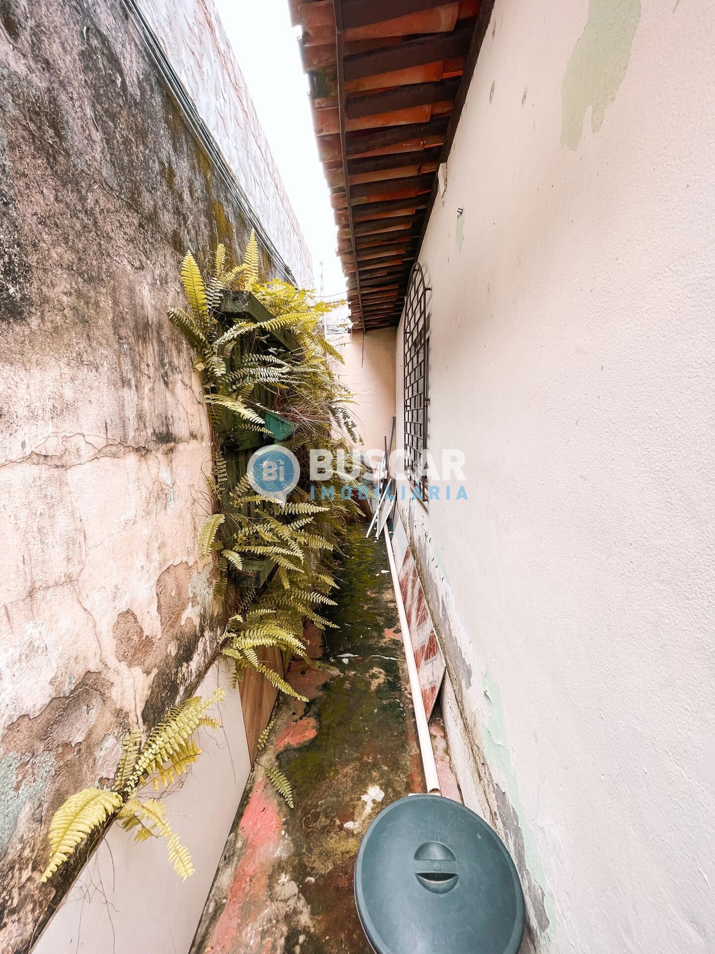 Casa à venda com 3 quartos, 1 suíte, 3 vagas e 360m² no Olhos D'água, Feira de Santana (BA) — foto 2 de 24
