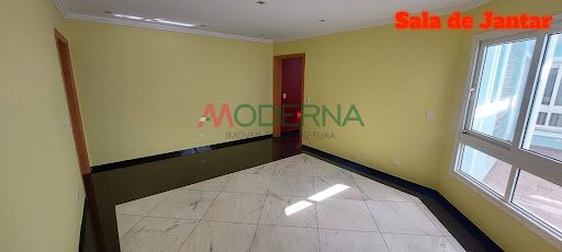 Sobrado à Venda no Bosque da Saúde, SP – 4 Suítes, 650m²