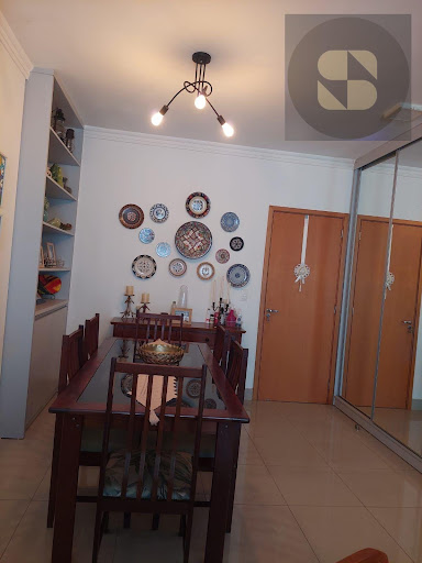 Apartamento em Goiabeiras, Cuiabá com 3 Dormitórios e Suíte