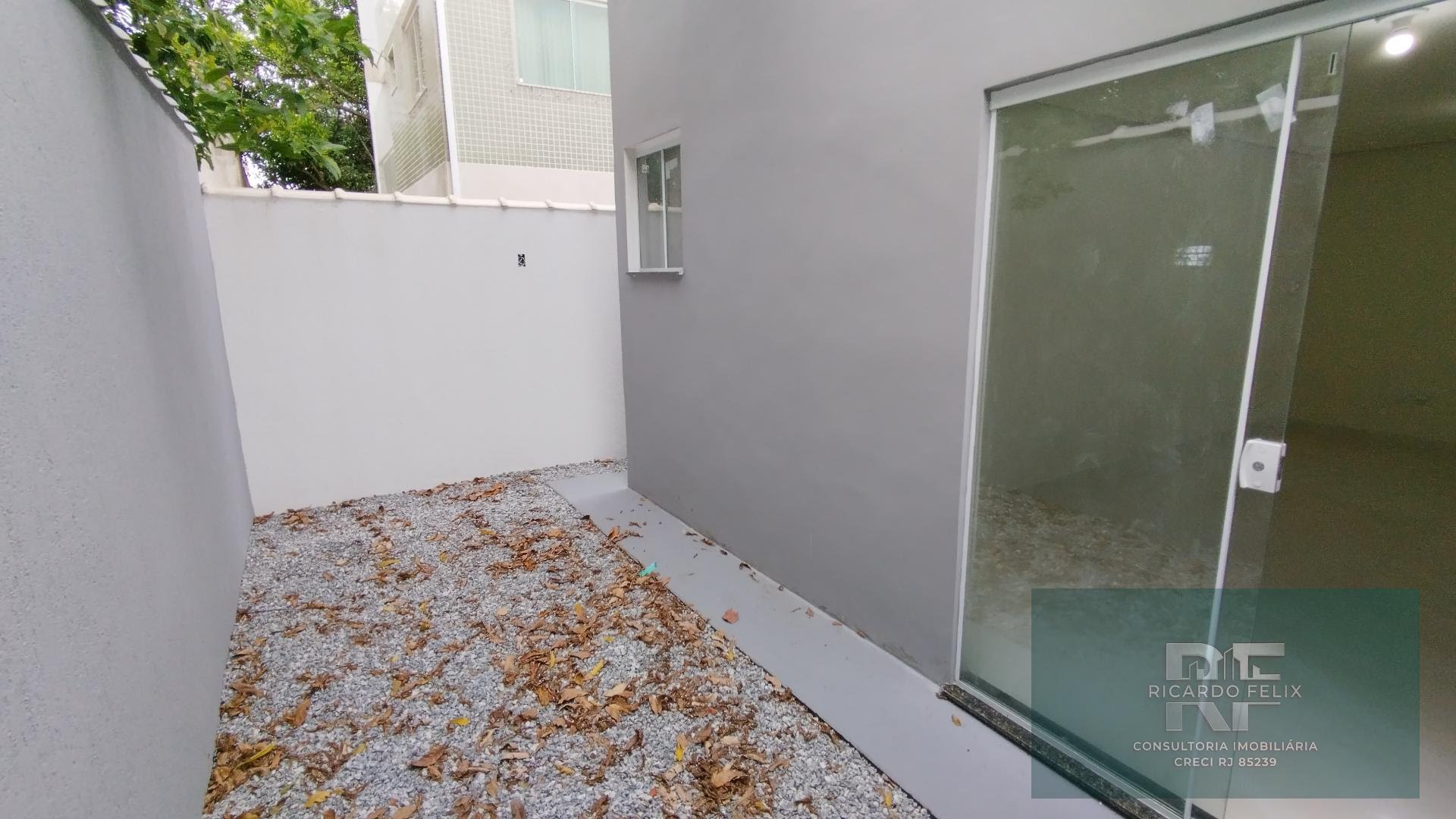 Casa à venda com 3 quartos, 2 suítes, 3 vagas e 240m² no Costazul, Rio das Ostras (RJ) — foto 24 de 25