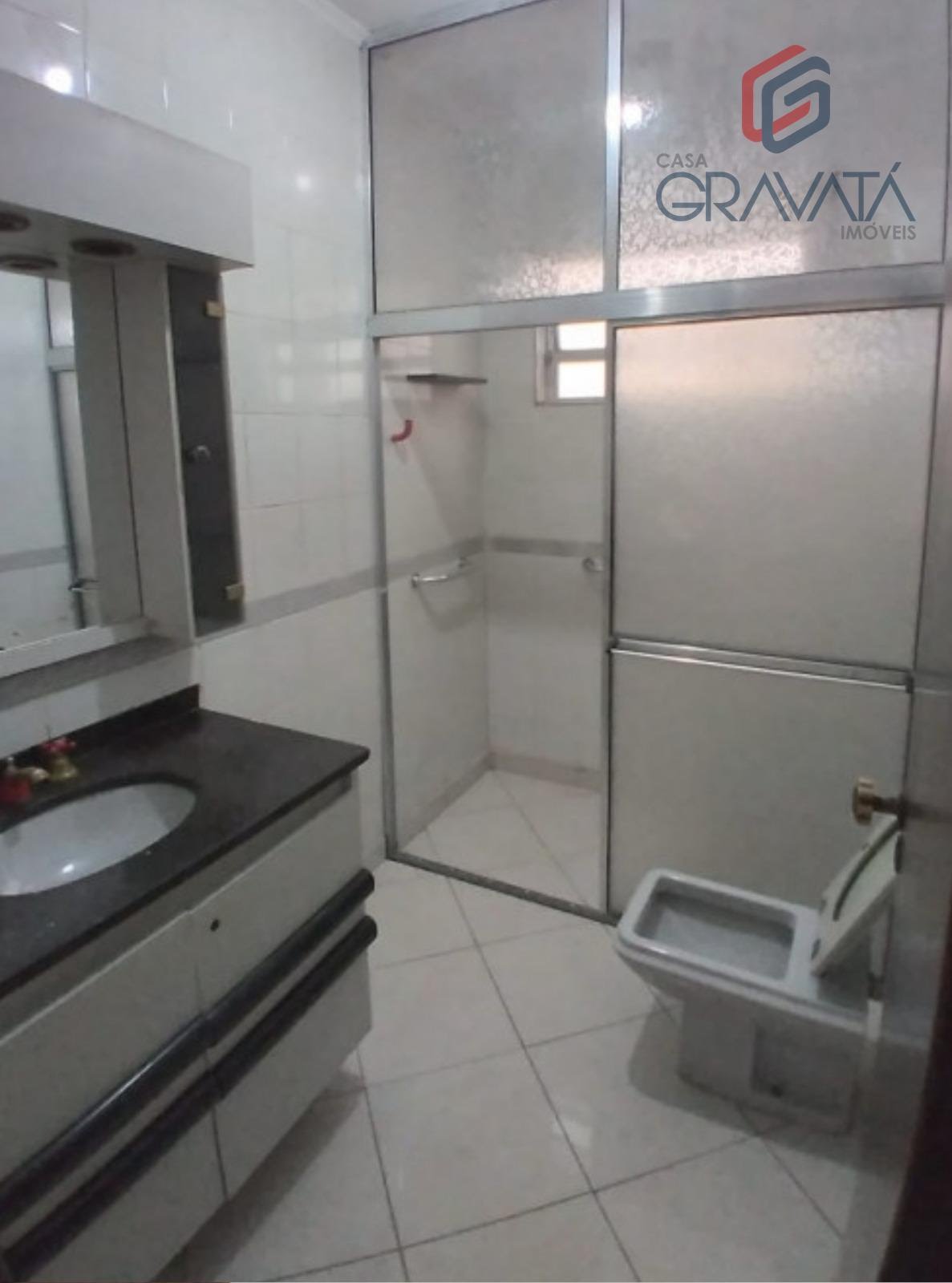 Casa à venda com 3 quartos, 2 suítes, 2 vagas e 225m² no Vila Luzita, Santo André (SP) — foto 18 de 23