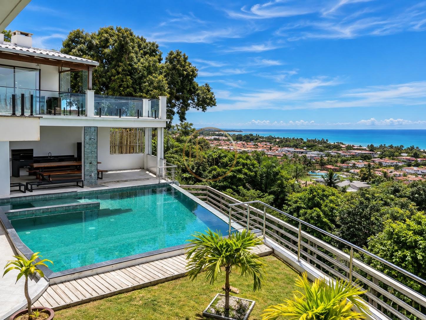 Casa à venda com 3 quartos, 4 banheiros, 2 vagas e 100m² no Alto Taperapuan, Porto Seguro — foto principal