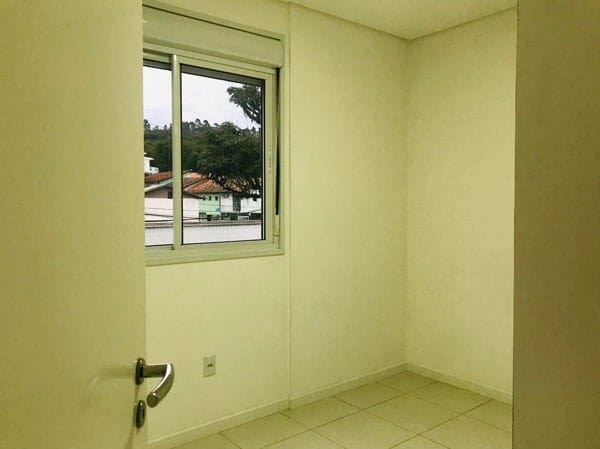 Apartamento à venda com 3 quartos, 1 suíte, 2 vagas e 86m² no Canasvieiras, Florianópolis (SC) — foto 25 de 30