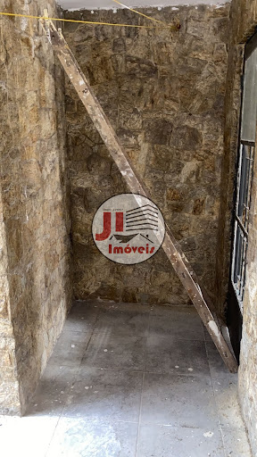 Corredor acesso para lavanderia