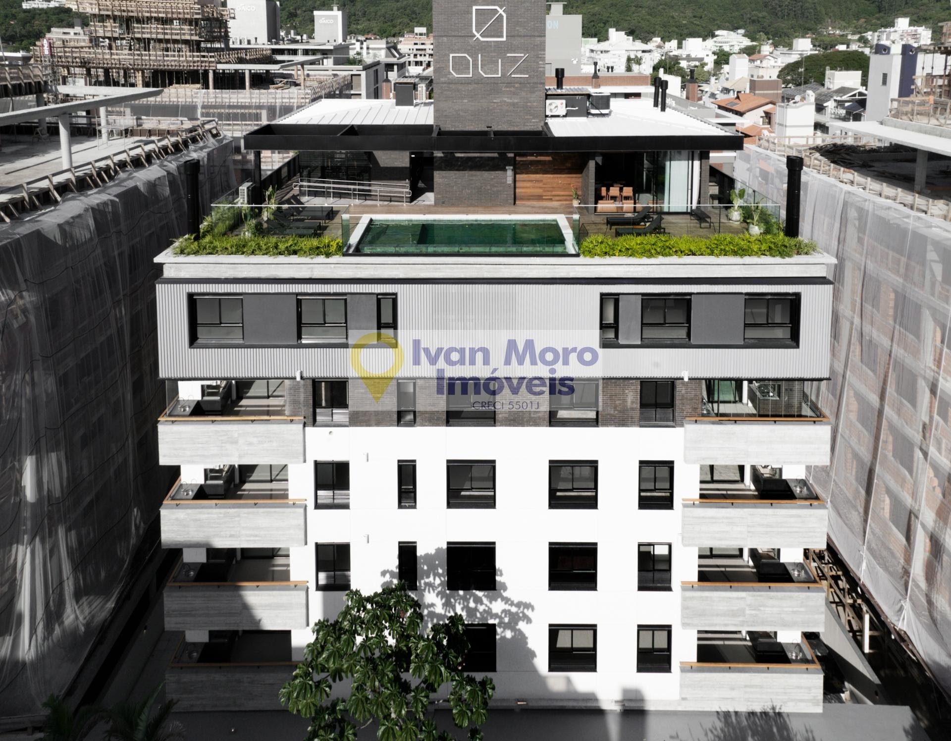Apartamento à venda com 4 quartos, 4 suítes, 2 vagas e 210m² no Jurerê, Florianópolis (SC) — foto 2 de 30