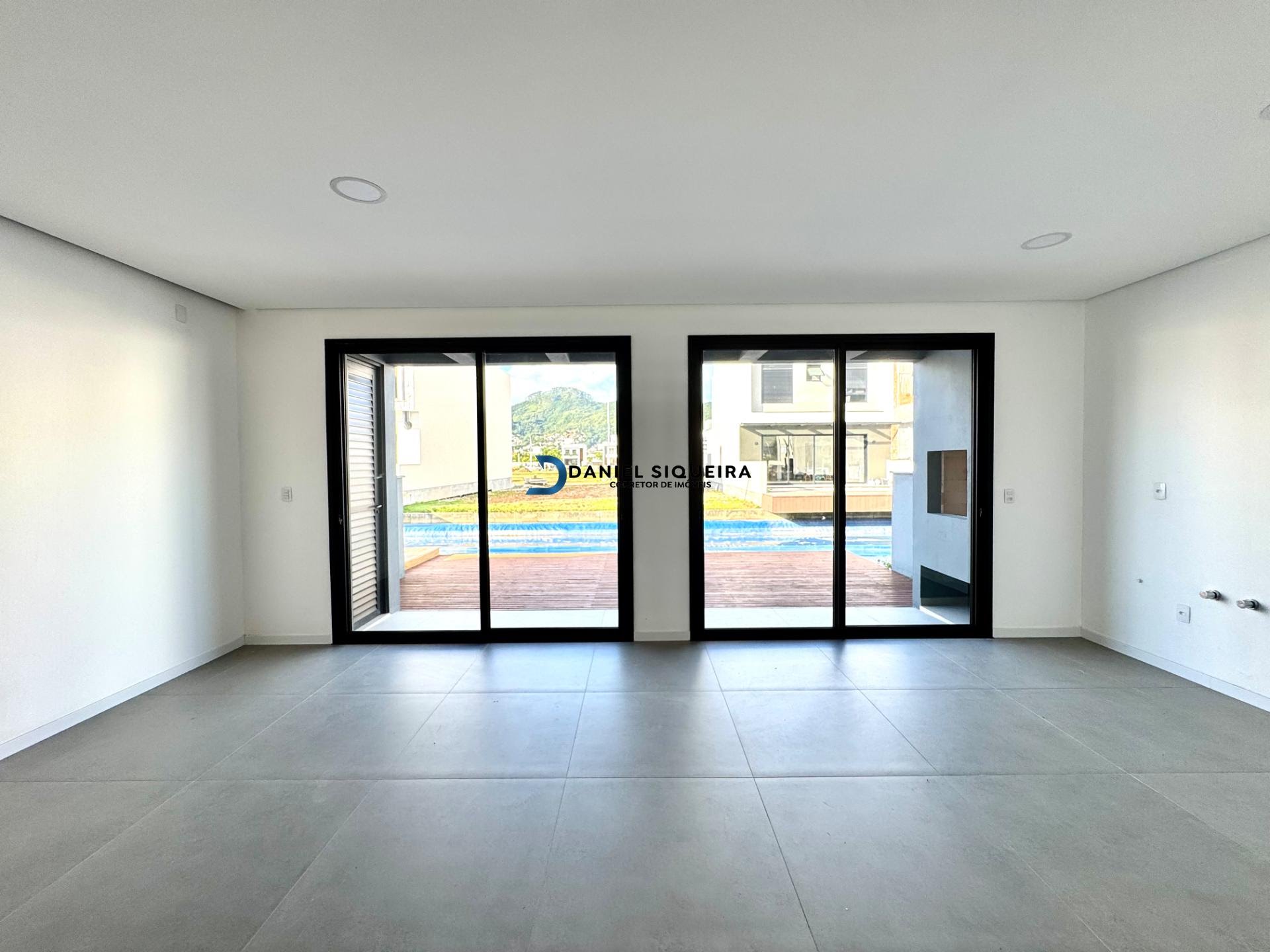 Casa à venda com 3 quartos, 1 suíte, 4 vagas e 216m² no Bairro Deltaville, Biguaçu (SC) — foto 7 de 29