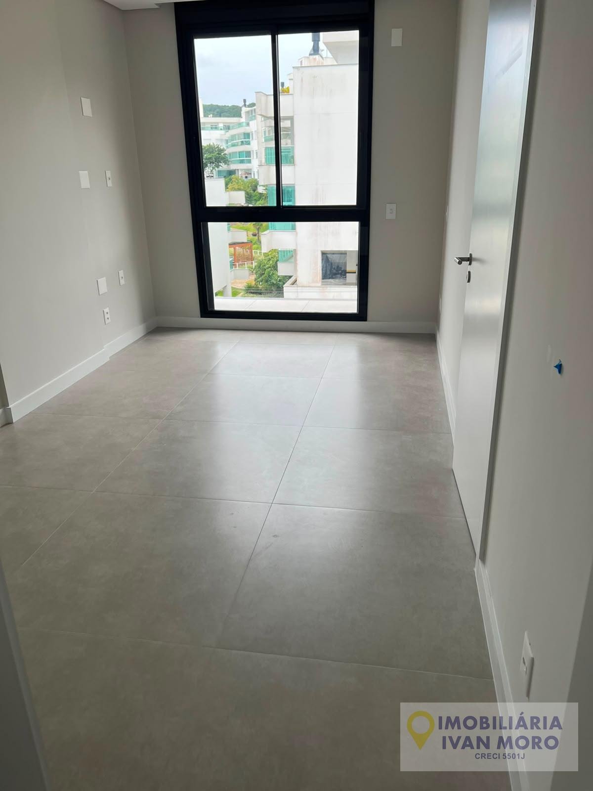 Apartamento à venda com 2 quartos, 2 suítes, 2 vagas e 74m² no Jurerê, Florianópolis (SC) — foto 15 de 24