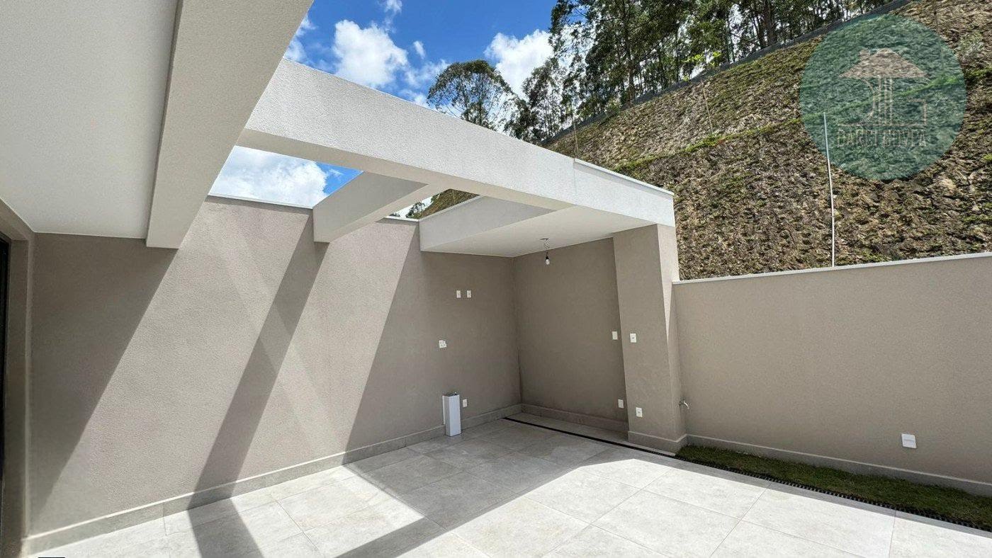 Casa à venda com 3 quartos, 3 suítes, 3 vagas e 240m² no Alphaville, Santana de Parnaíba (SP) — foto 4 de 23