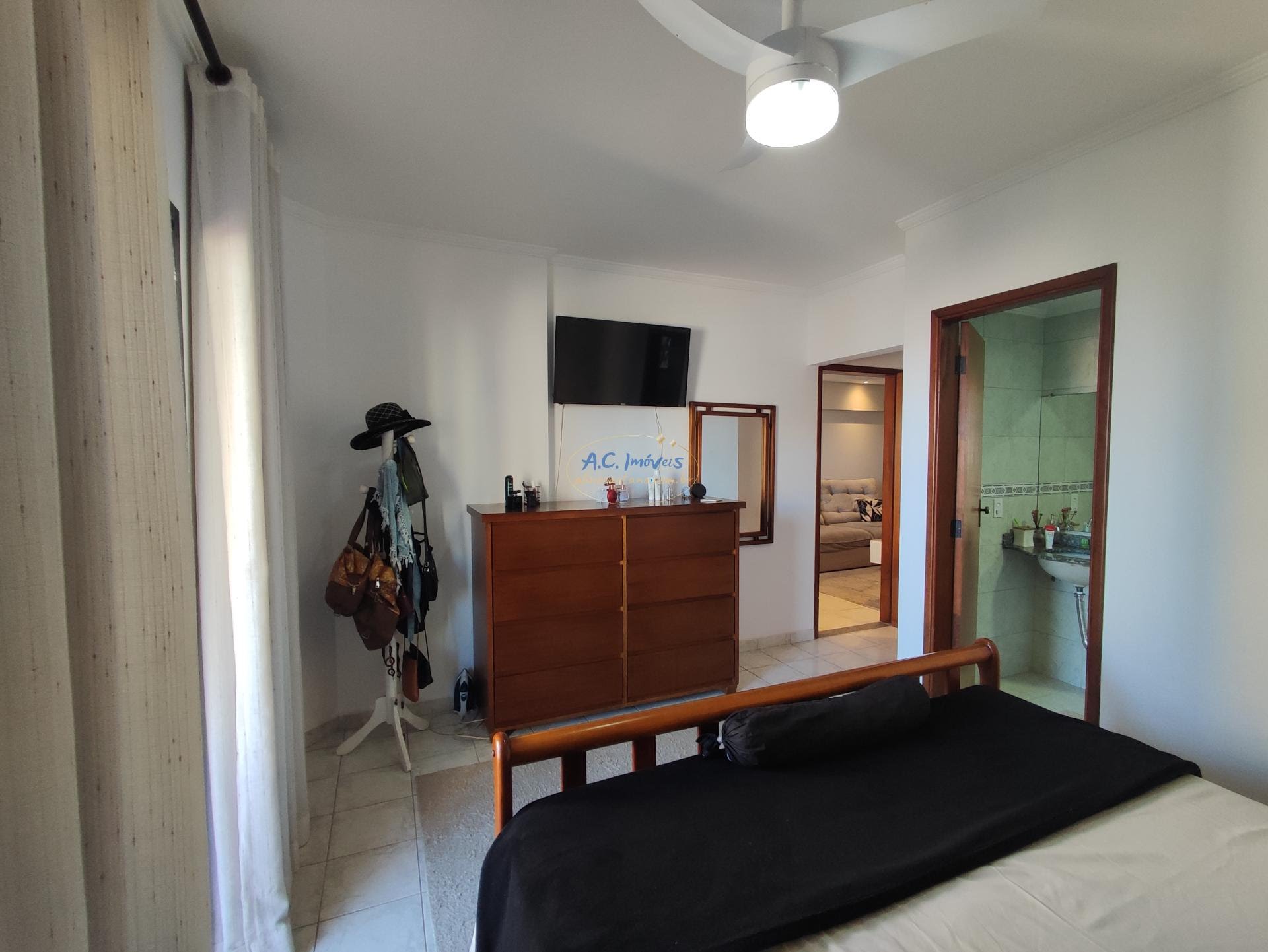 Apartamento à venda com 3 quartos, 1 suíte, 2 vagas e 120m² no Vila Tupi, Praia Grande (SP) — foto 17 de 30