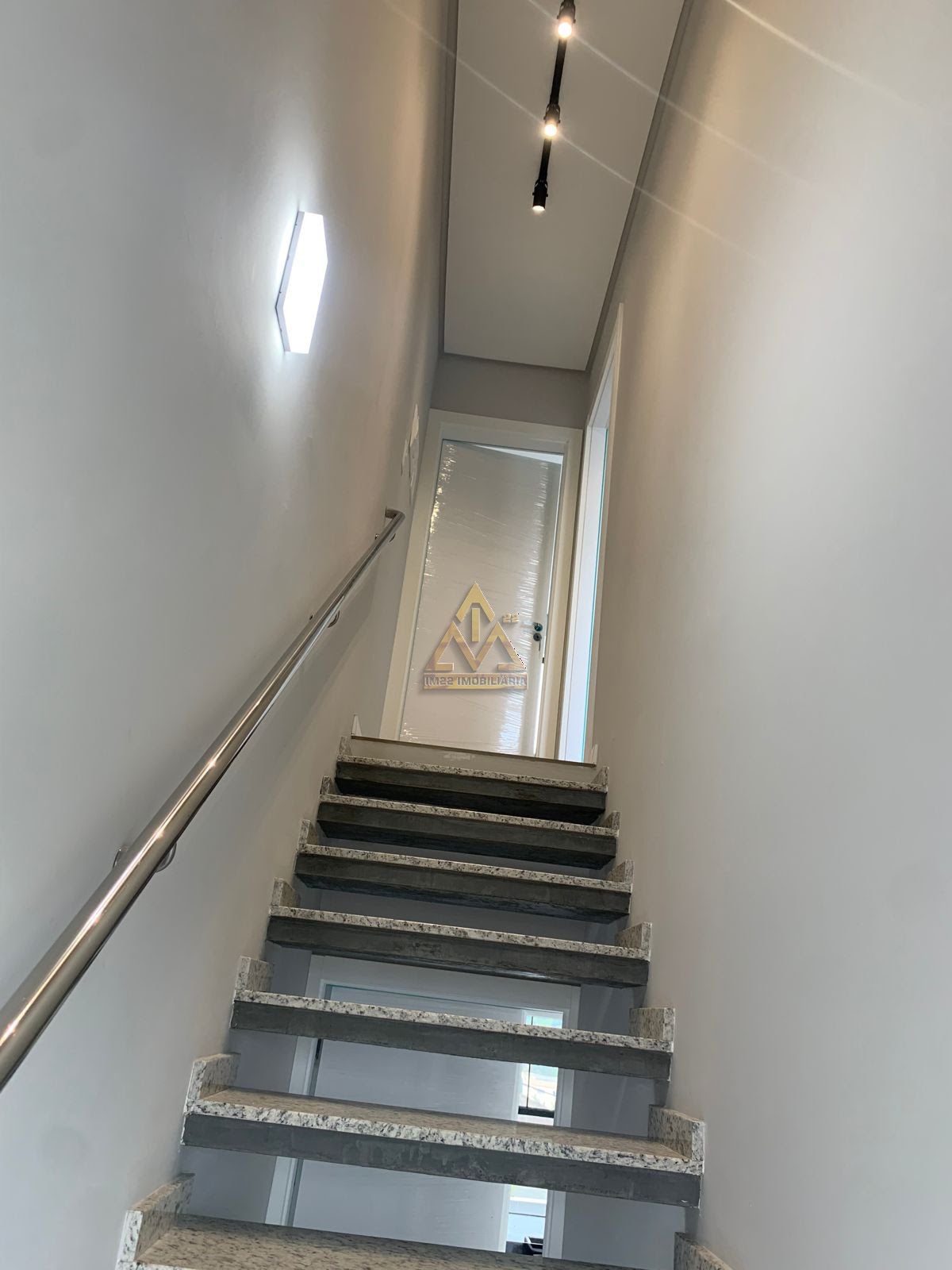 Casa à venda com 2 quartos, 2 suítes, 2 vagas e 122m² no Escola Agrícola, Blumenau (SC) — foto 9 de 29