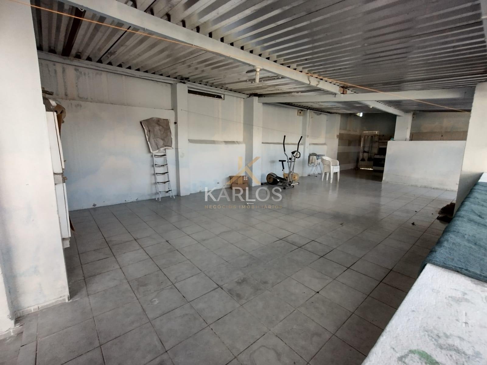Casa à venda com 10 quartos, 3 suítes, 16 vagas e 600m² no Campo Grande, Recife (PE) — foto 11 de 29