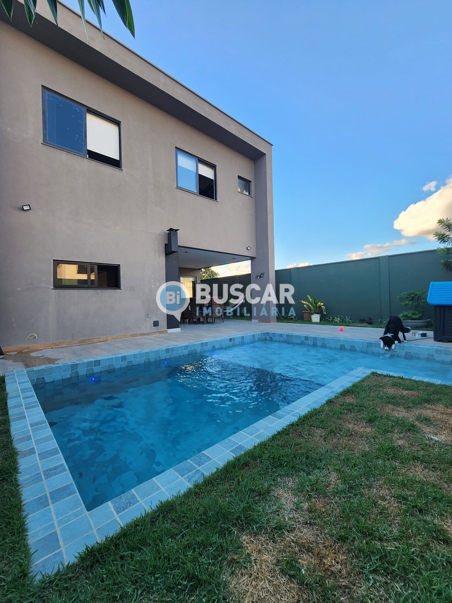 Casa à venda com 4 quartos, 3 suítes, 4 vagas e 302m² no Sim, Feira de Santana (BA) — foto 15 de 18