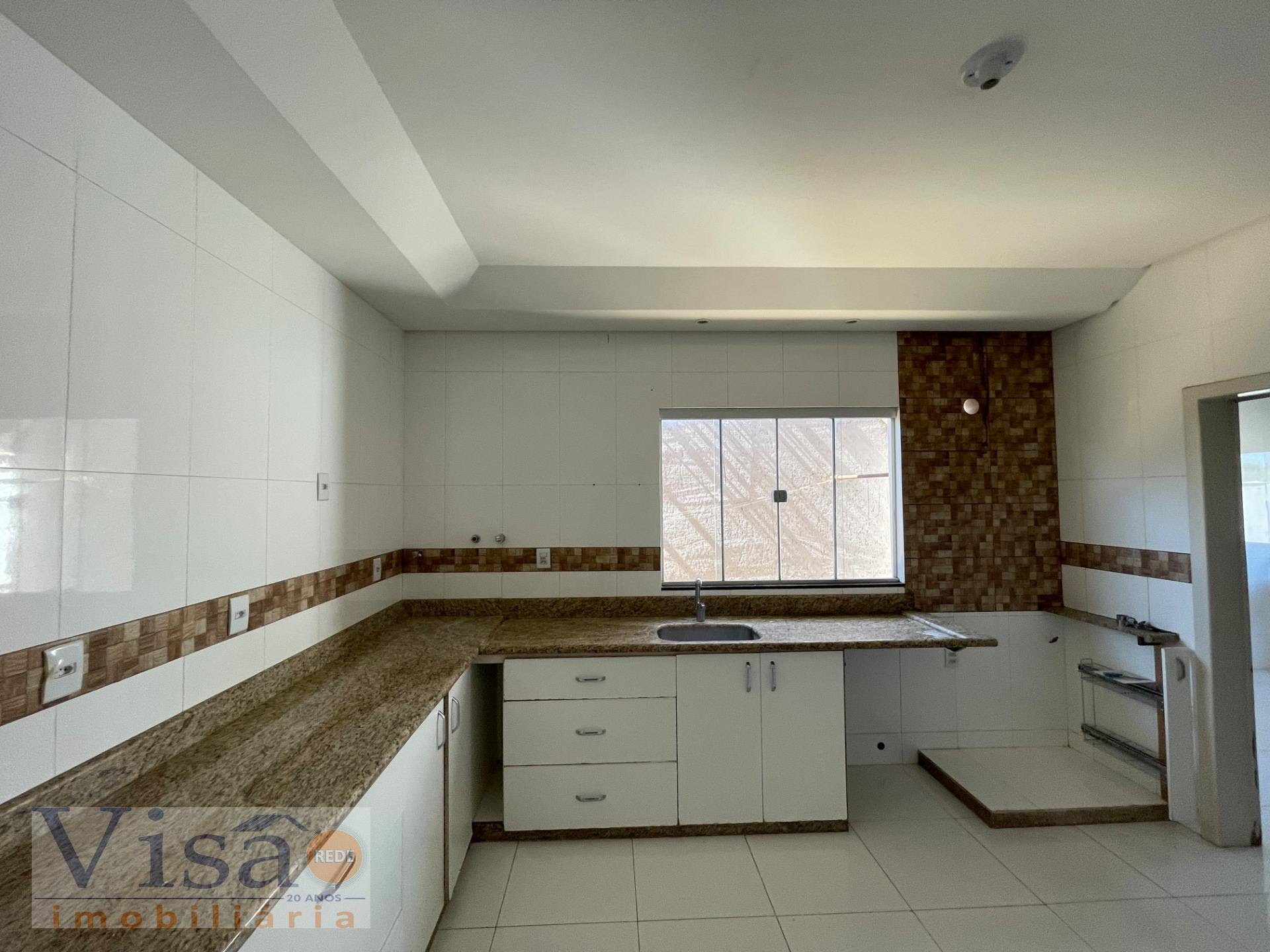 Casa à venda com 3 quartos, 1 suíte, 3 vagas e 200m² no Vila Mariana, Paracatu (MG) — foto 17 de 21