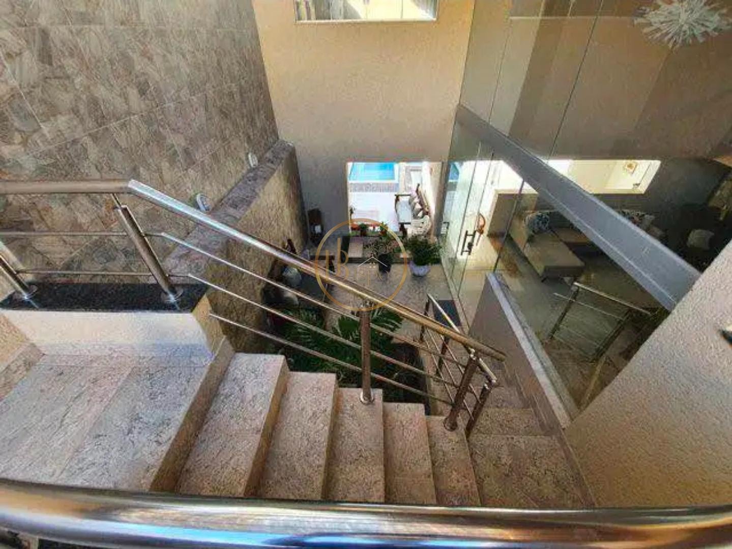 Casa à venda com 4 quartos, 3 banheiros, 1 vaga e 199m² no Tabapiri, Porto Seguro — foto principal
