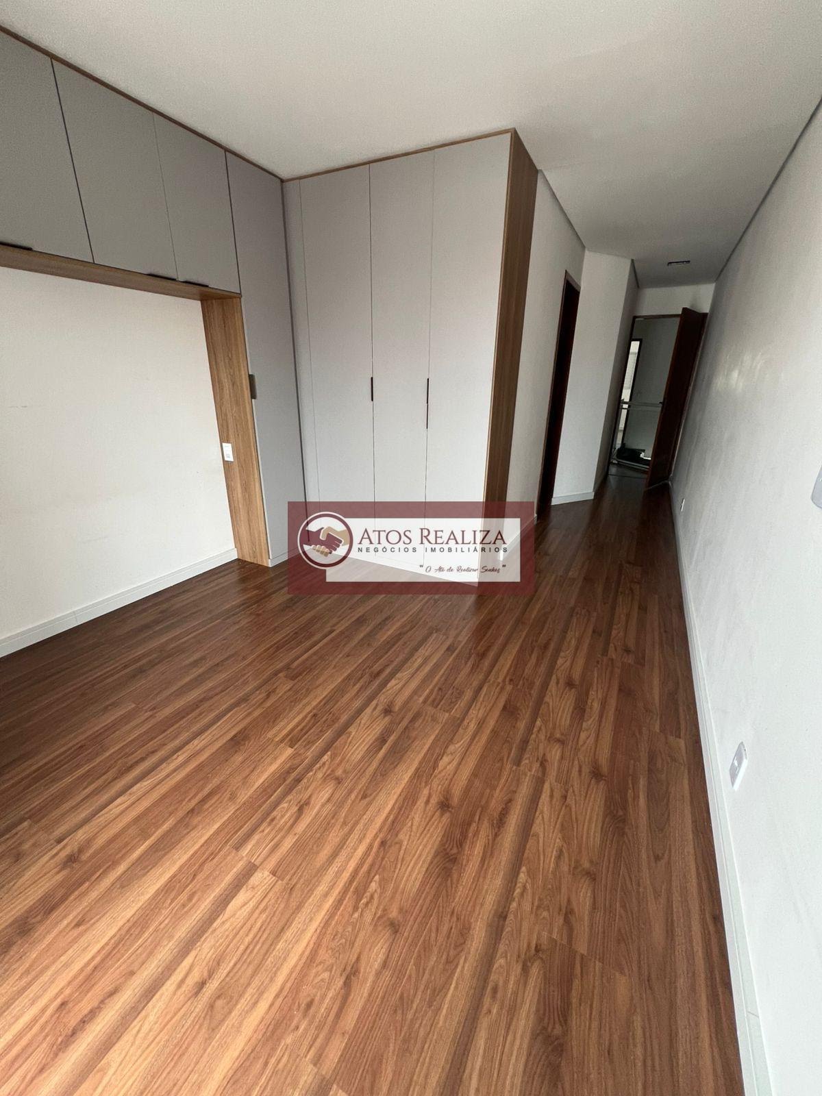Casa à venda com 3 quartos, 1 suíte, 2 vagas e 110m² no Interlagos, São Paulo (SP) — foto 4 de 9