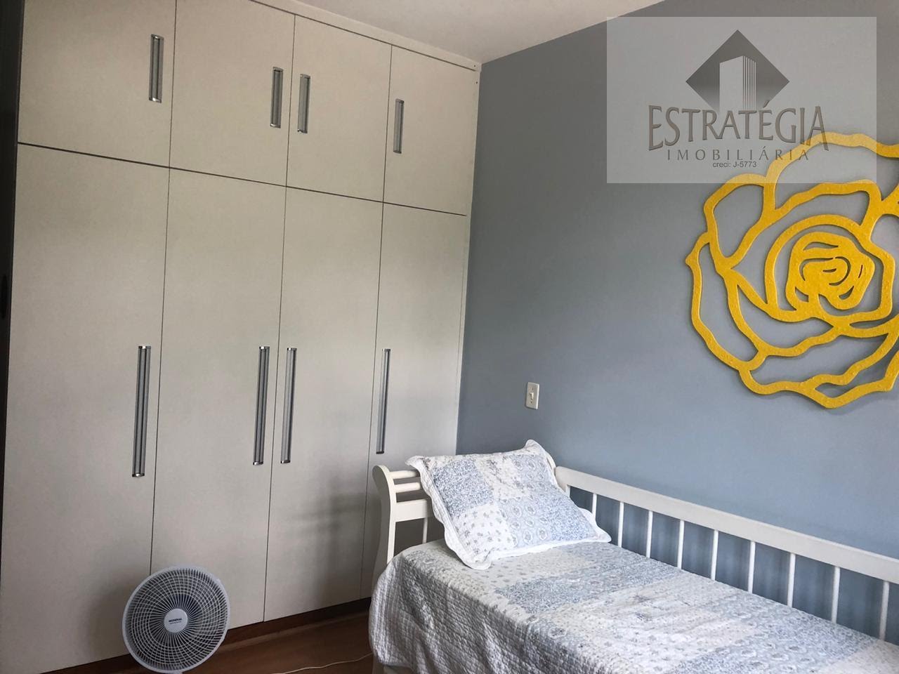 Cobertura à venda com 4 quartos, 2 suítes, 2 vagas e 240m² no Nogueira, Petrópolis (RJ) — foto 9 de 26