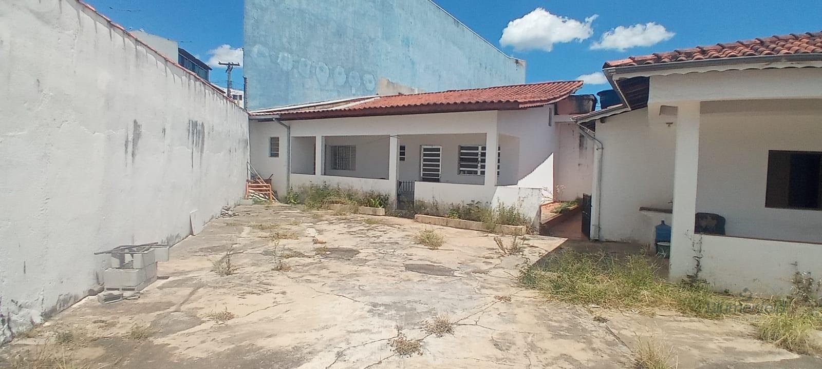 Casa para alugar com 5 quartos, 1 suíte e 10 vagas no Centro Residencial, Arujá (SP) — foto 3 de 7