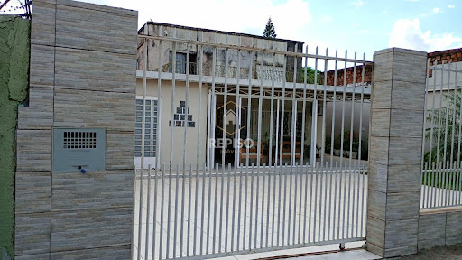 Casa à Venda em Uruguaiana: 2 Dorms e Suíte por R$350 mil