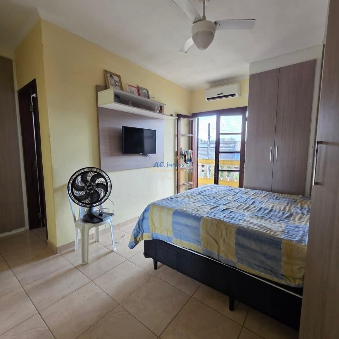 Casa à venda com 3 quartos, 1 suíte, 2 vagas e 100m² no Solemar, Praia Grande (SP) — foto 12 de 20
