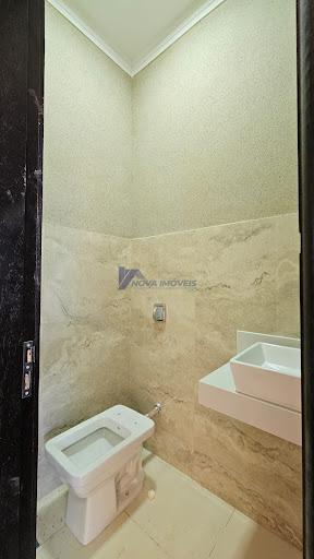 Casa 03 Dorm. em Residencial Veneza  -  Rio Verde