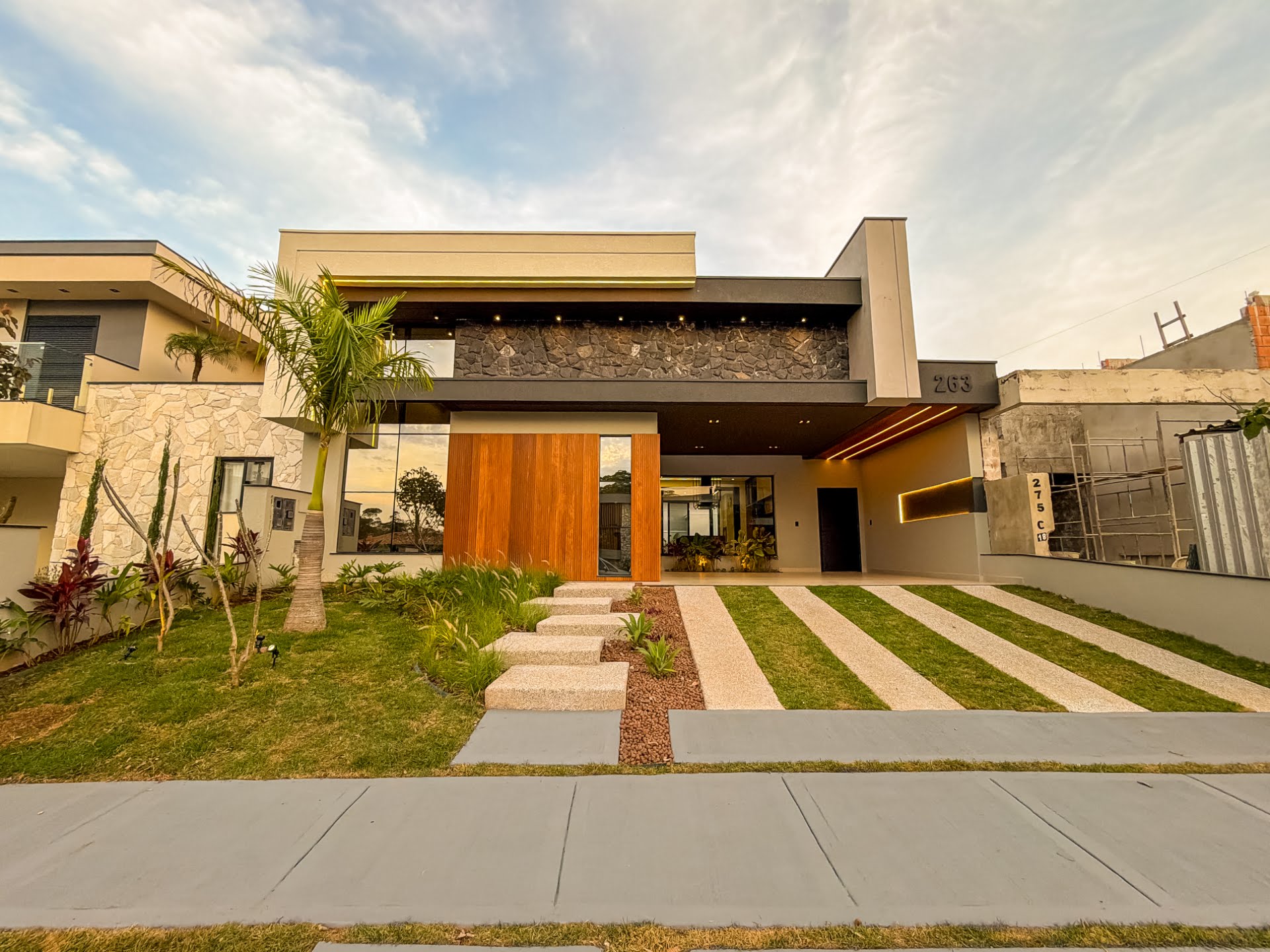 Casa à venda com 3 quartos, 3 suítes, 4 vagas e 213m² no Sapezal, Indaiatuba (SP) — foto 6 de 30