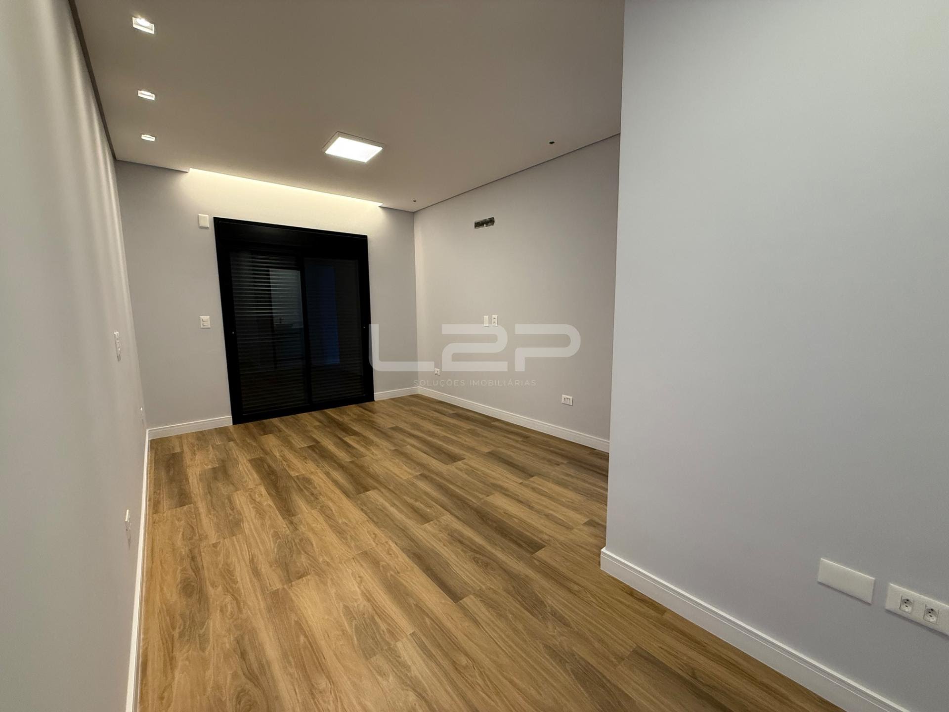 Casa à venda com 4 quartos, 3 suítes, 4 vagas e 253m² no Do Pinherinho, Itupeva (SP) — foto 25 de 30