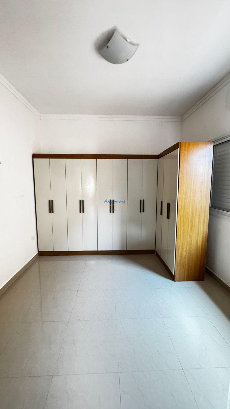 Casa à venda com 3 quartos, 1 suíte, 4 vagas e 180m² no Vila Caiçara, Praia Grande (SP) — foto 12 de 27