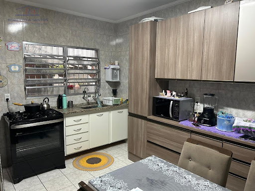 Cozinha com armários