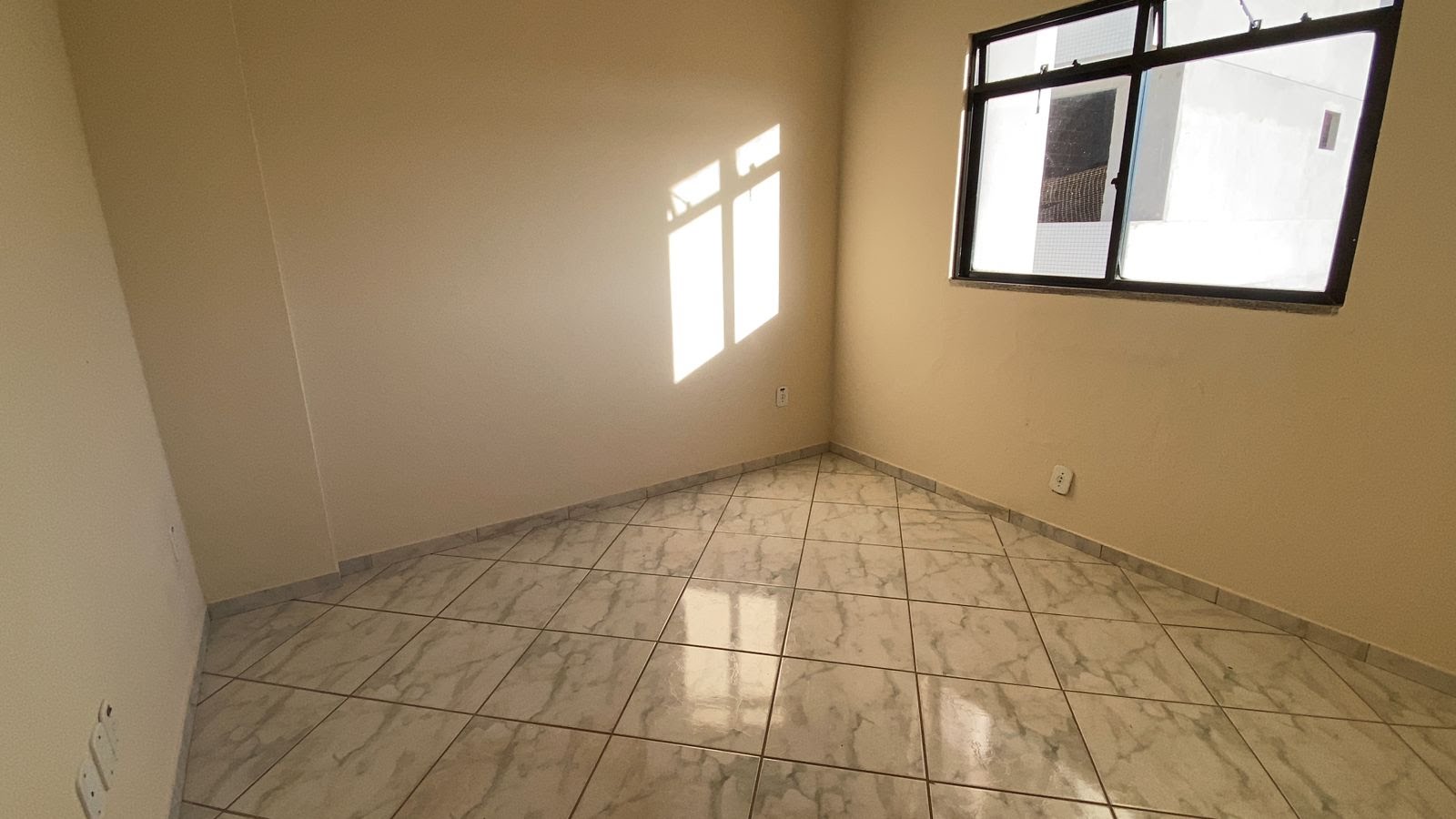Quarto 1