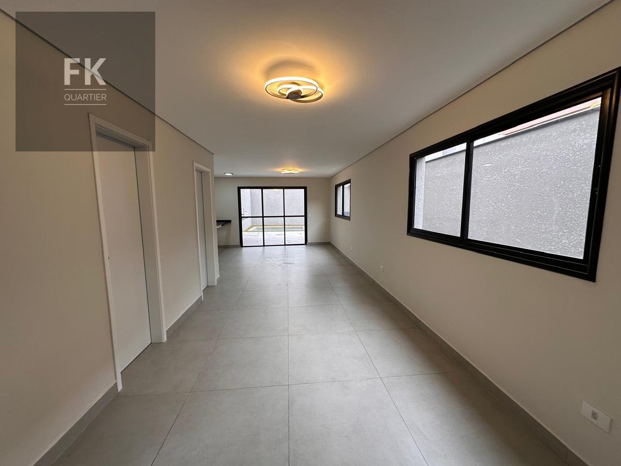 Casa à venda com 3 quartos, 1 suíte, 2 vagas e 131m² no Villas do Jaguari, Santana de Parnaíba (SP) — foto 20 de 24