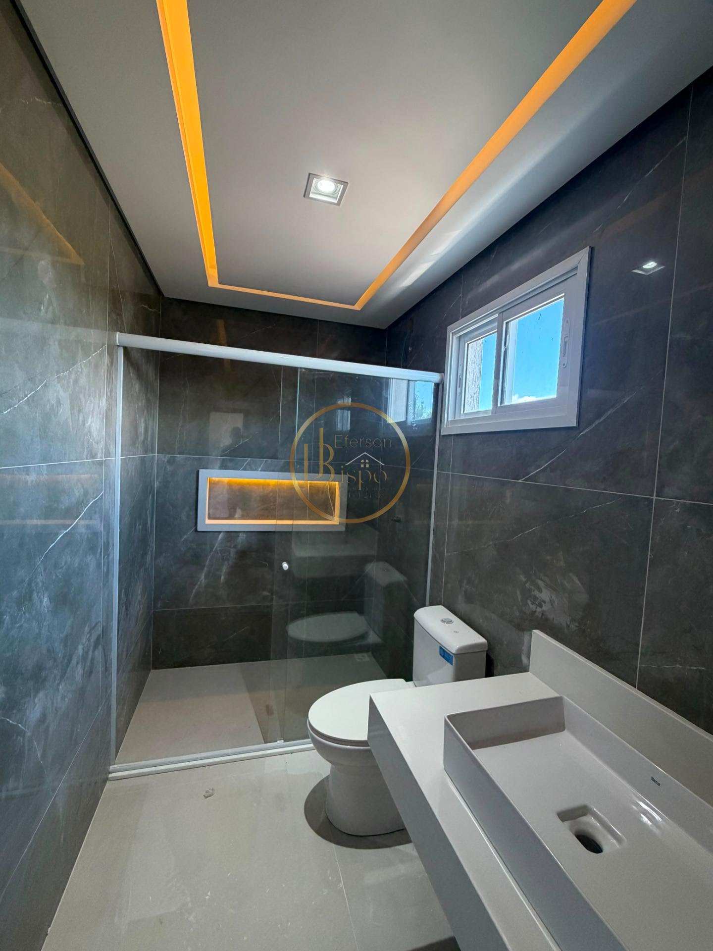 Casa à venda com 4 quartos, 4 suítes, 5 vagas e 450m² no Gaudí, Porto Seguro (BA) — foto 3 de 22