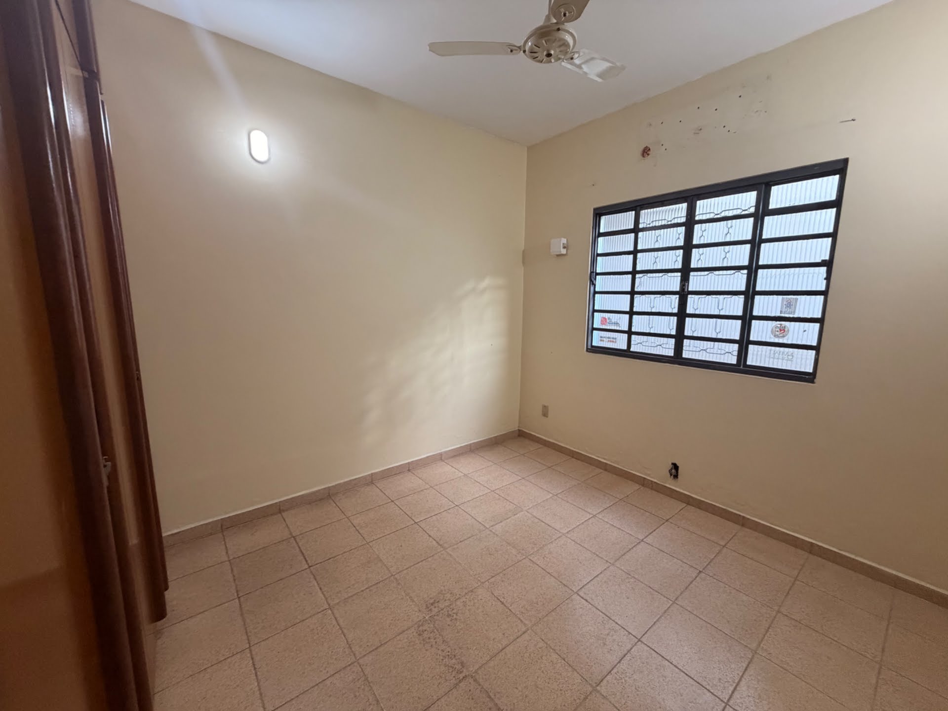 Casa à venda em Bela Vista, Ipatinga | 6 dorms, 300m²