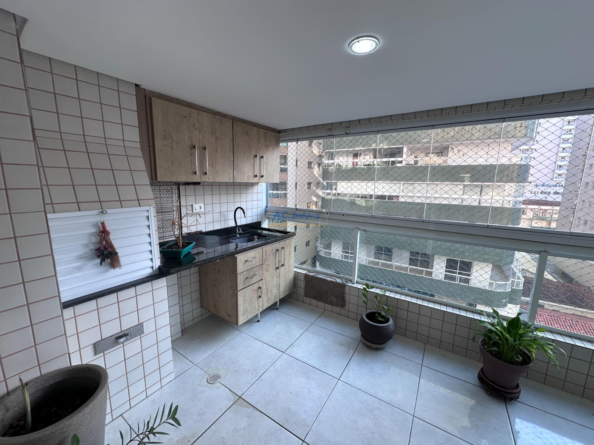 Apartamento para alugar com 3 quartos, 3 suítes, 2 vagas e 140m² no Canto do Forte, Praia Grande (SP) — foto 8 de 30