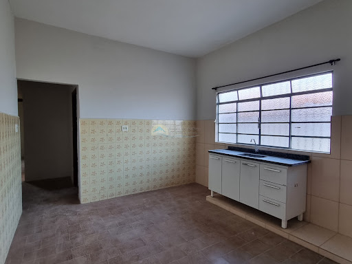Casa para alugar em Casa Branca 