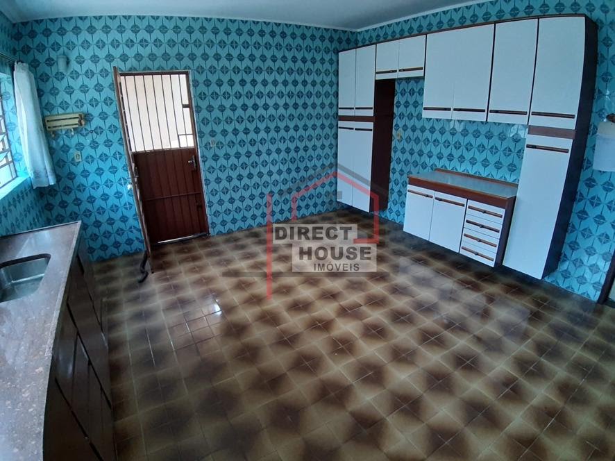 Casa, 3 quartos, 280 m² - Foto 31