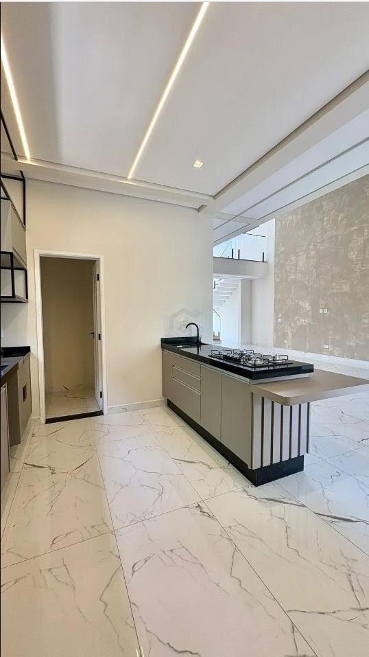 Casa à venda com 4 quartos, 4 suítes, 4 vagas e 306m² no Green Valley, Votorantim (SP) — foto 5 de 24