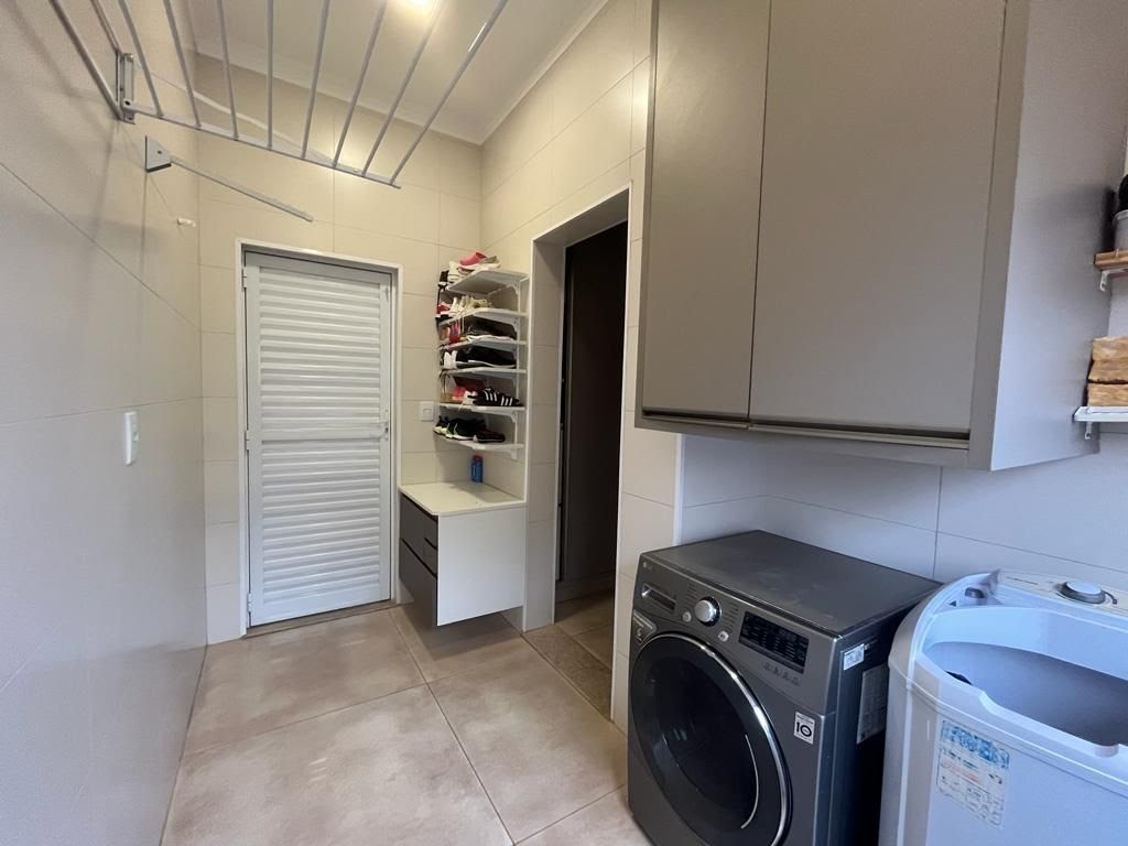 Casa à venda com 4 quartos, 4 suítes, 4 vagas e 266m² no Jardim Cybelli, Ribeirão Preto (SP) — foto 28 de 30