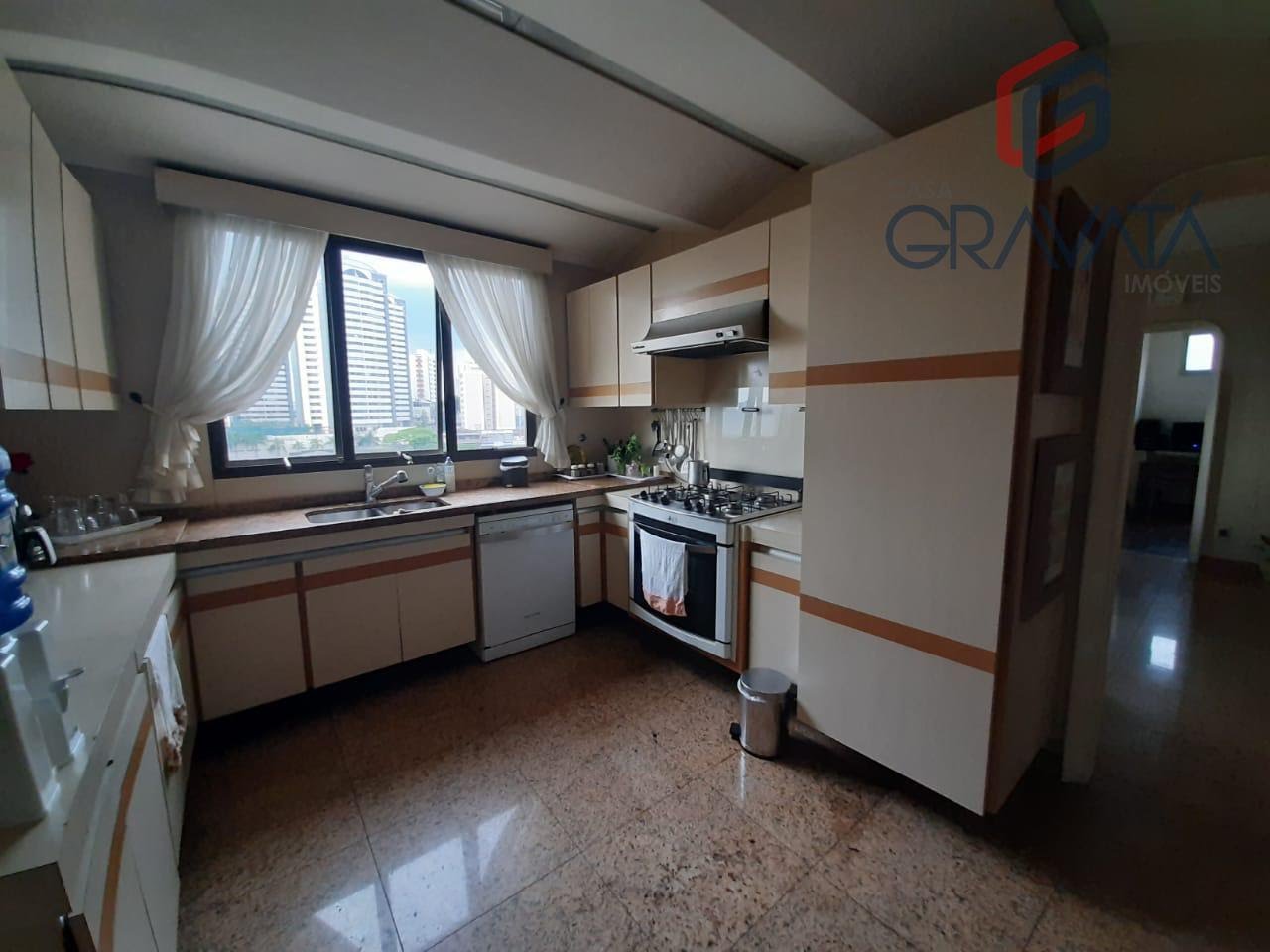 Apartamento à venda com 6 quartos, 4 suítes, 4 vagas e 380m² no Vila Bastos, Santo André (SP) — foto 18 de 30