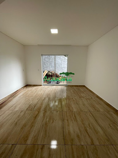 Sala e cozinha em conceito aberto