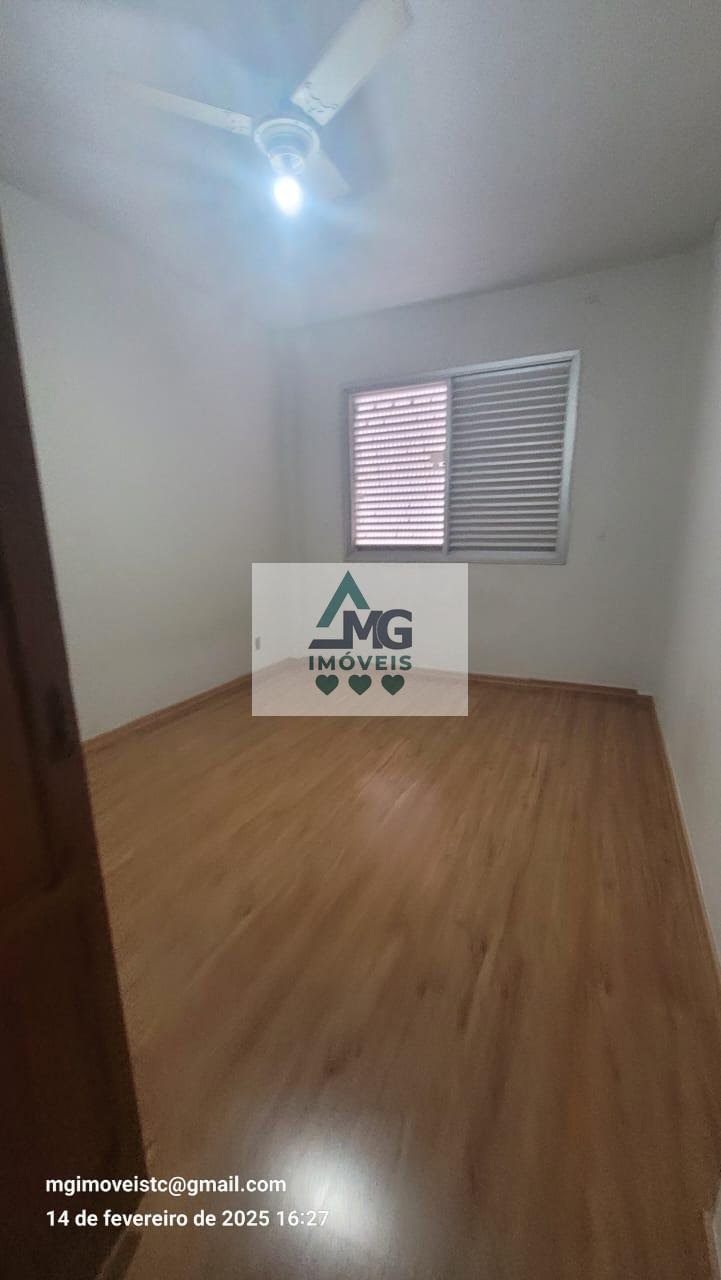 Apartamento para alugar com 3 quartos, 1 suíte e 1 vaga no Centro, Três Corações (MG) — foto 15 de 19