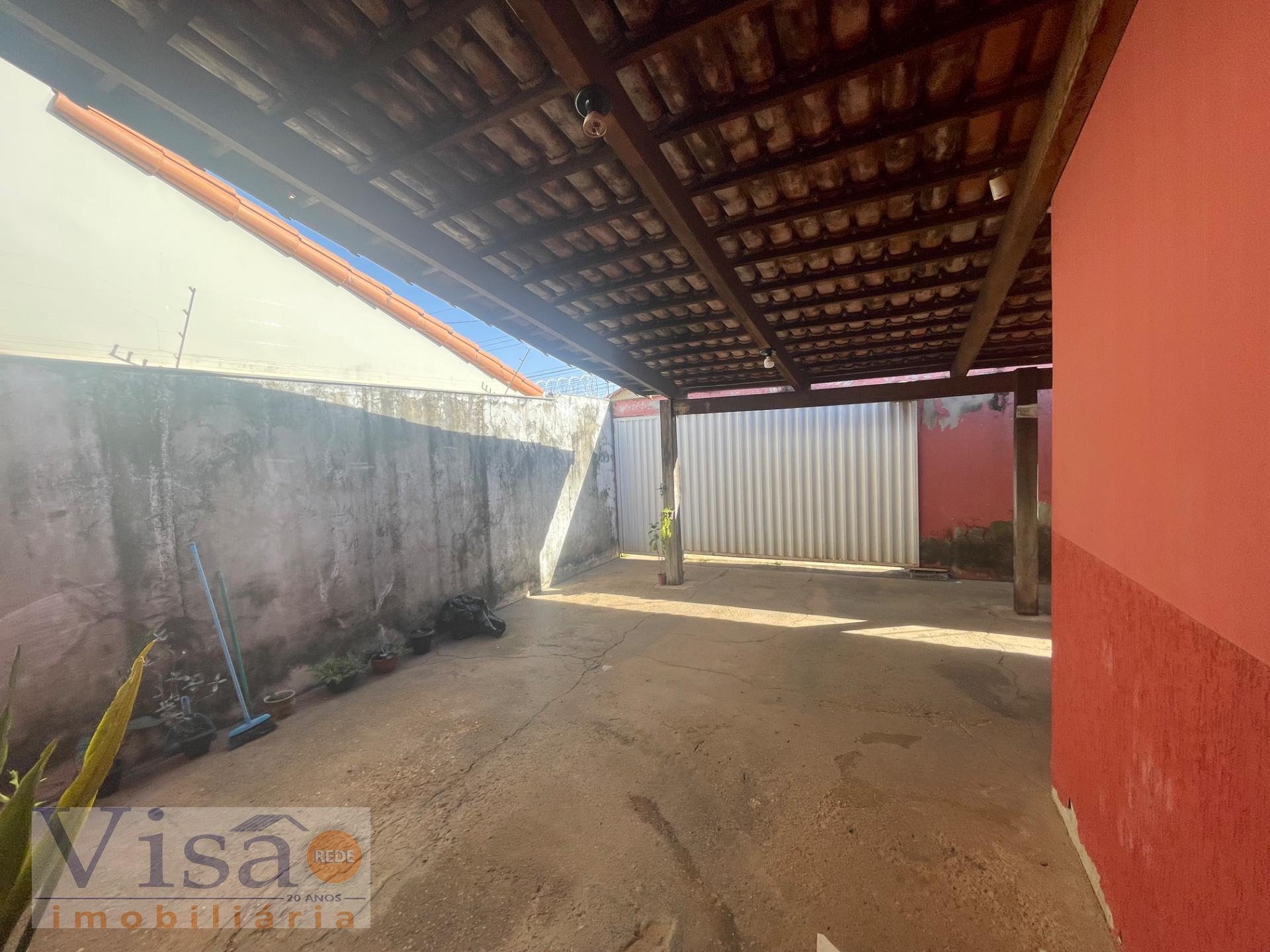 Casa à venda com 3 quartos, 1 banheiro, 2 vagas e 120m² no B. Primavera, Paracatu (MG) — foto 11 de 16