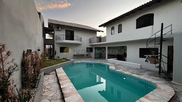 Casa à venda em Jardim Universitário
