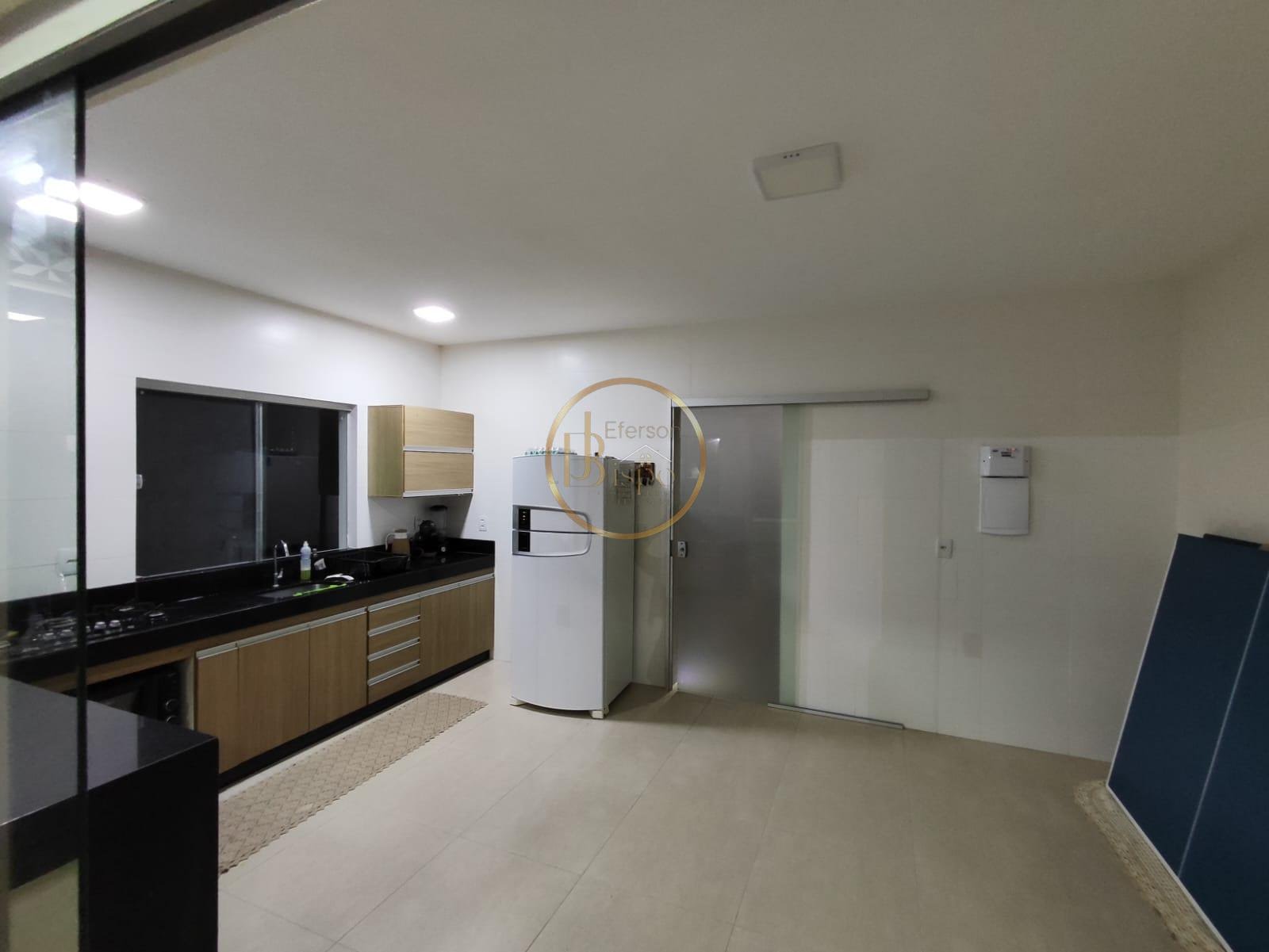 Casa à venda com 2 quartos, 1 suíte, 4 vagas e 130m² no Jardins do Descobrimento, Porto Seguro (BA) — foto 3 de 21