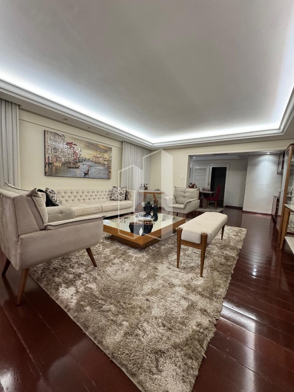 Apartamento à venda com 4 quartos, 2 suítes, 2 vagas e 198m² no Setor Oeste, Goiânia (GO) — foto 2 de 11