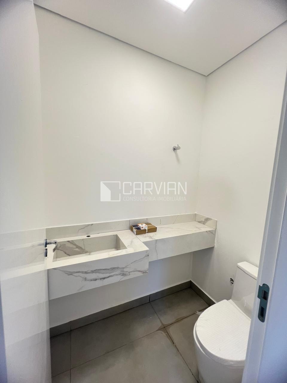 Casa à venda com 3 quartos, 3 suítes e 300m² no Bomfim Paulista, Ribeirão Preto (SP) — foto 7 de 25