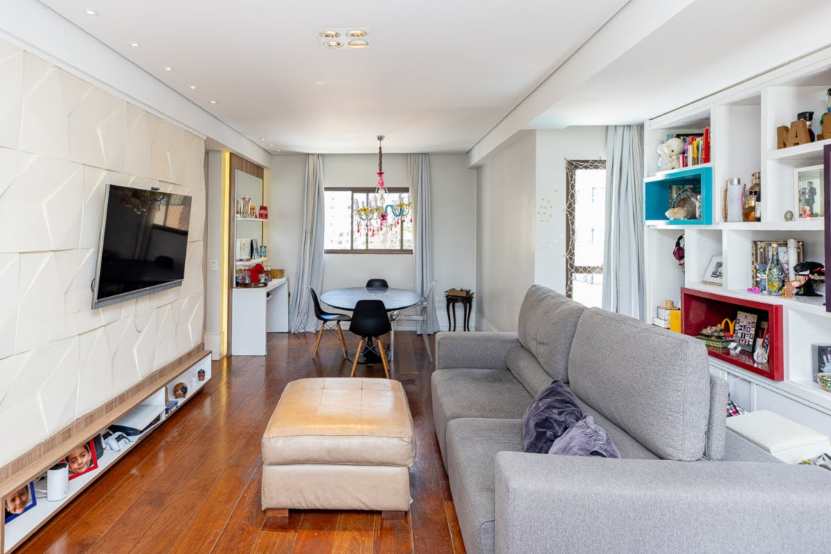 Apartamento à venda com 3 quartos, 4 banheiros, 3 vagas e 187m² no Campo Belo, São Paulo — foto principal