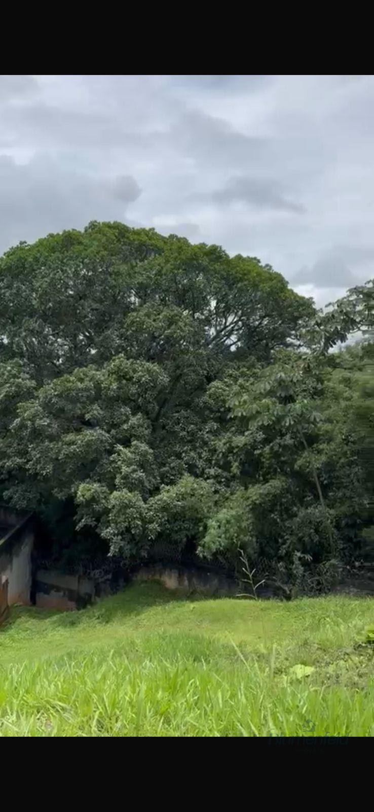 Terreno à venda com 599m² de terreno no Condomínio Arujazinho V, Arujá (SP) — foto 2 de 2