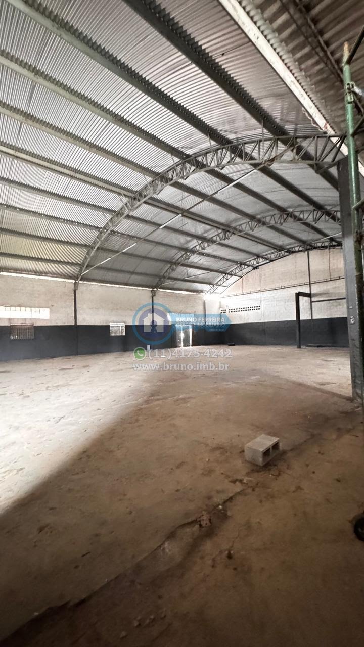 Comercial para alugar com 1000m² no Parque Industrial Cumbica, Guarulhos — foto principal