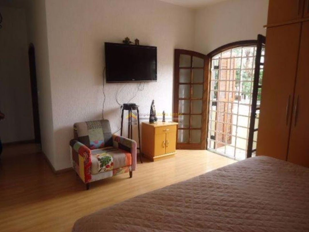 Sobrado, 3 quartos, 297 m² - Foto 8